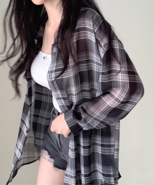 gossip！ロサンゼルス（ゴシップロサンゼルス）の「Y2K オーバーサイズ チェック柄 シャツ（シャツ/ブラウス・レディース・オフホワイト/ネイビー・FREE）」の21枚目の写真