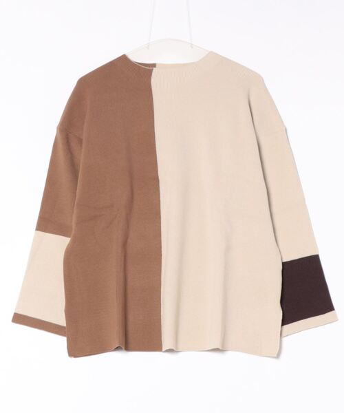 BELLUNA PLUS(ベルーナ)の「配色デザインニットプルオーバー(チュニック・レディース・ブルー系/モカ/ブラック系・MEDIUM/X-LARGE/LARGE)」の1枚目の写真