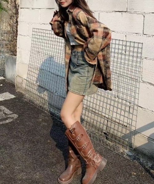 CREARE -LINO-（クレアーレリノ）の「＜ユニセックス商品＞ダメージ加工チェック柄シャツ（シャツ/ブラウス・レディース・グレー/ブルー/ベージュ/レッド・FREE）」の7枚目の写真