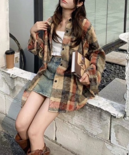 CREARE -LINO-（クレアーレリノ）の「＜ユニセックス商品＞ダメージ加工チェック柄シャツ（シャツ/ブラウス・レディース・グレー/ブルー/ベージュ/レッド・FREE）」の19枚目の写真