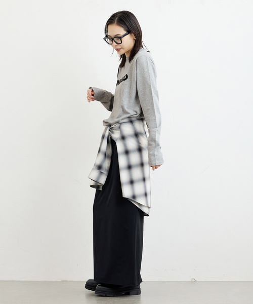 JOURNAL STANDARD（ジャーナルスタンダード）の「《追加4》UNBIASEDロングスリーブ Tシャツ（Tシャツ/カットソー・レディース・ホワイト/チャコールグレー・FREE）」の9枚目の写真