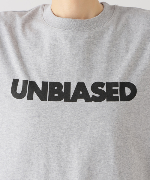JOURNAL STANDARD（ジャーナルスタンダード）の「《追加4》UNBIASEDロングスリーブ Tシャツ（Tシャツ/カットソー・レディース・ホワイト/チャコールグレー・FREE）」の17枚目の写真