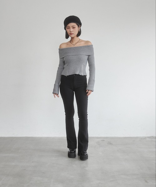 ENVYM（アンビー）の「オフショルジップニット（ニット/セーター・レディース・ブラック/グレー/ホワイト・FREE）」の22枚目の写真