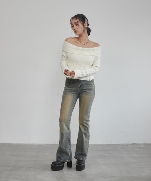 ENVYM（アンビー）の「オフショルジップニット（ニット/セーター・レディース・ブラック/グレー/ホワイト・FREE）」の13枚目の写真