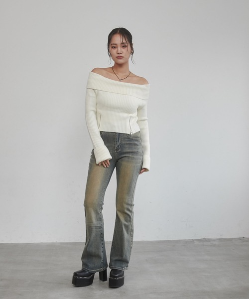 ENVYM（アンビー）の「オフショルジップニット（ニット/セーター・レディース・ブラック/グレー/ホワイト・FREE）」の16枚目の写真