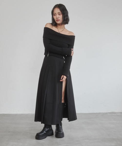 ENVYM（アンビー）の「オフショルジップニット（ニット/セーター・レディース・ブラック/グレー/ホワイト・FREE）」の18枚目の写真