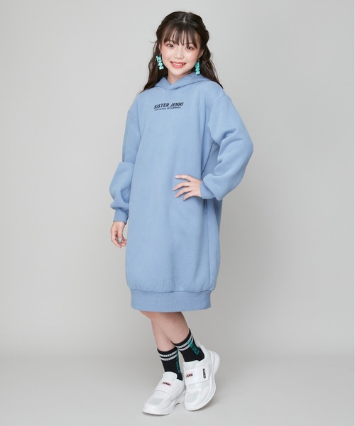 SISTER JENNI(SISTER JENNI)の「【あったか】裏起毛エンボスロゴパーカーワンピ(ワンピース・キッズ・ブラック/サックスブルー・130cm/140cm/150cm/160cm)」の6枚目の写真