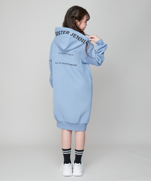 SISTER JENNI(SISTER JENNI)の「【あったか】裏起毛エンボスロゴパーカーワンピ(ワンピース・キッズ・ブラック/サックスブルー・130cm/140cm/150cm/160cm)」の8枚目の写真