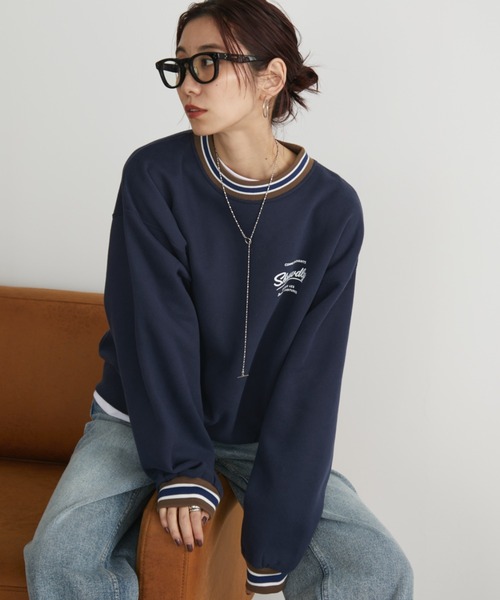 Auntie Rosa Holiday（アンティローザホリデー）の「裏起毛ラインリブバック刺繍スウェット（スウェット・レディース・グレー/ネイビー・FREE）」の5枚目の写真