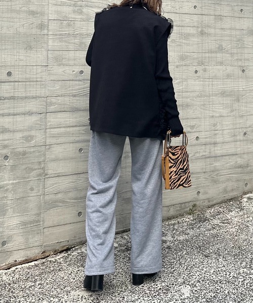 mi via loca(ミヴィアロカ)の「Vintageライク パッチデザイン スウェットイージーパンツ(スウェットパンツ・レディース・トップグレー/オートミール・FREE)」の21枚目の写真