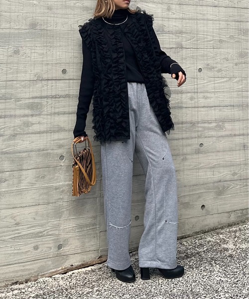 mi via loca(ミヴィアロカ)の「Vintageライク パッチデザイン スウェットイージーパンツ(スウェットパンツ・レディース・トップグレー/オートミール・FREE)」の13枚目の写真