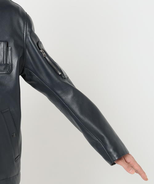 EDIFICE（エディフィス）の「ETS.MATERIAUX(マテリオ) ラムレザー フレンチパイロットジャケット（その他アウター・メンズ・ネイビー・MEDIUM/LARGE）」の19枚目の写真