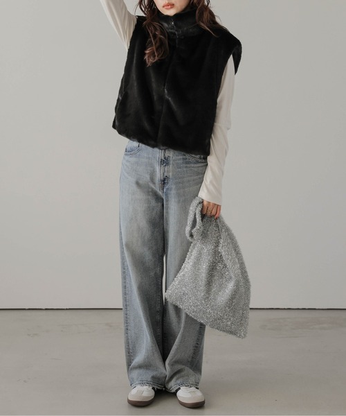AMELY(エミリー)の「スタンドネックベスト(ベスト・レディース・グレー系2/ブラウン系2/ブラウン系1/ベージュ系2/ブラック系1/グレー系1/ブラック系2/ベージュ系1・フリー)」の14枚目の写真