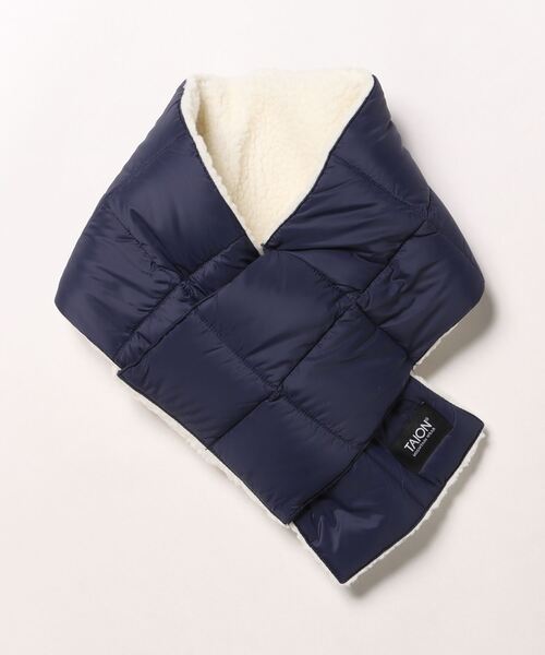TAION(タイオン)の「【TAION】 REVERSIBLE MOUNTAIN DOWNxBOA SCARF マウンテン リバーシブル ダウン×ボア マフラー(マフラー・メンズ・ブラック/オリーブ/ブラック系/ネイビー・フリー)」の4枚目の写真