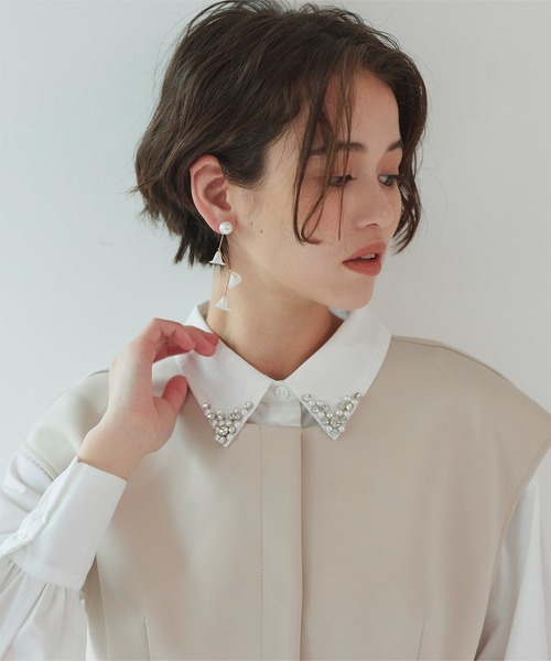 titivate（ティティベイト）の「フラワーロングピアス（ピアス（両耳用）・レディース・シルバー/ゴールド・FREE）」の4枚目の写真