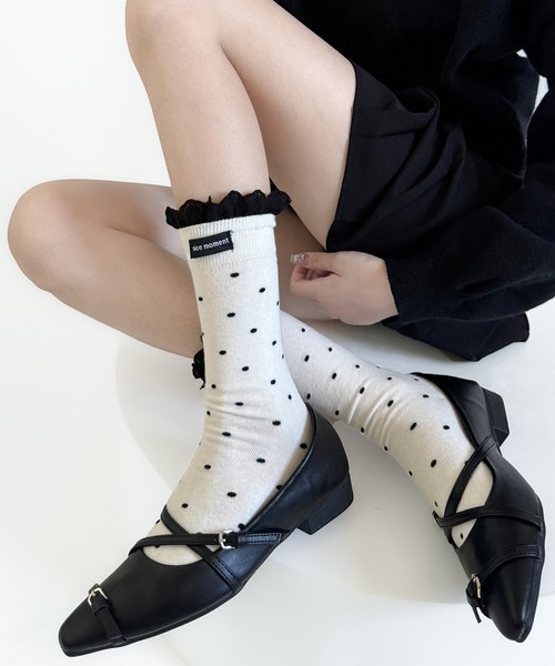 Nia(ニア)の「Nia(ニア)/ドット柄フリルソックス(ソックス/靴下・レディース・ライトグレー/ホワイト/ダークグレー/ブラック・FREE)」の1枚目の写真
