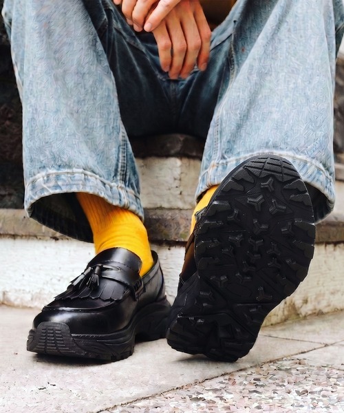 Midland FootWears(ミッドランド フットウエアーズ)の「【+6.5cm厚底】スタイルアップ ボリュームソール タッセル ローファー / Midland Footwears 000013(ローファー・メンズ・ブラック・S/M/L)」の16枚目の写真