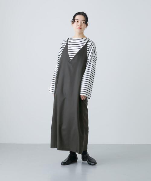 かぐれ(カグレ)の「『2WAY仕様』ウールトロVネックワンピース(ワンピース・レディース・ブラック/チャコールグレー・FREE)」の6枚目の写真