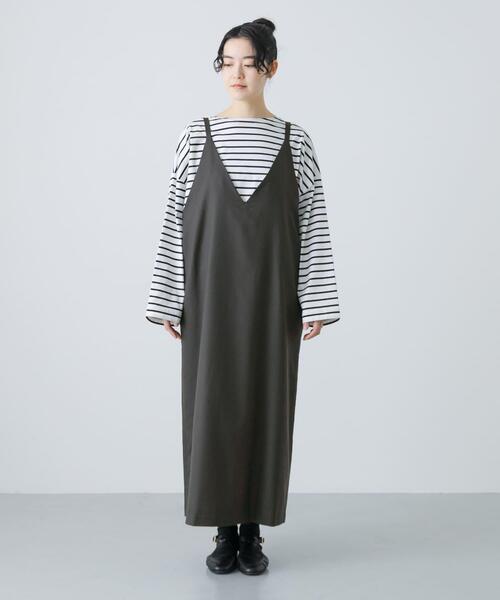 かぐれ（カグレ）の「『2WAY仕様』ウールトロVネックワンピース