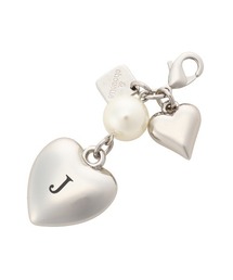 & chouette（アンドシュエット）の「イニシャルハートファスナーチャーム J（キーホルダー）」