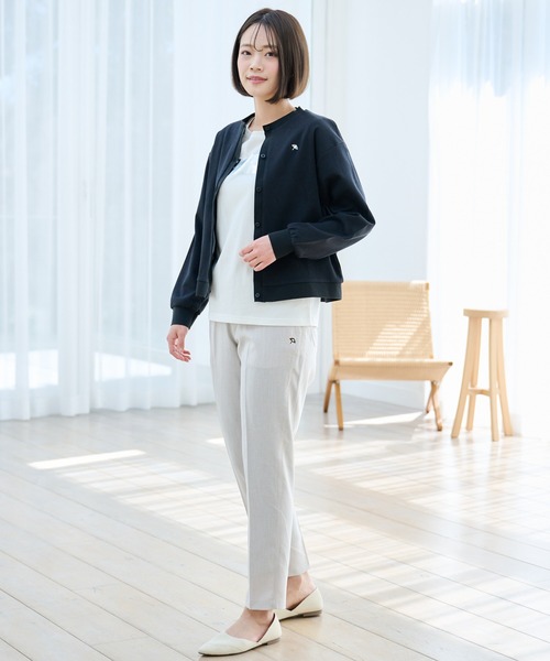 Arnold Palmer（アーノルドパーマー）の「カノコ クルーネック カーディガン（カーディガン/ボレロ・レディース・サックスブルー/ブラック/ホワイト・L/M/S）」の5枚目の写真