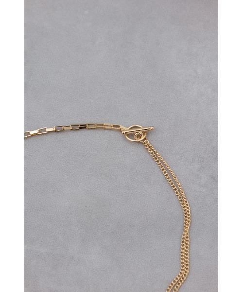 AZUL by moussy(アズールバイマウジー)の「マルチチャーム2連ネックレス(ネックレス・レディース・シルバー/ゴールド系その他・FREE)」の3枚目の写真