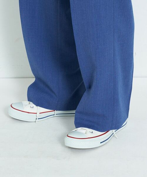 ADIEU TRISTESSE（アデュートリステス）の「センタープレスストレートパンツ（その他パンツ・レディース・ブラック/ブルー・38/40）」の16枚目の写真