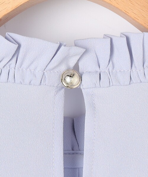 MICO COULIER（ミコクリエ）の「《オケージョン対応》ジョーゼットプリーツブラウス（シャツ/ブラウス・レディース・サックスブルー/ホワイト系その他/オフホワイト・38）」の18枚目の写真