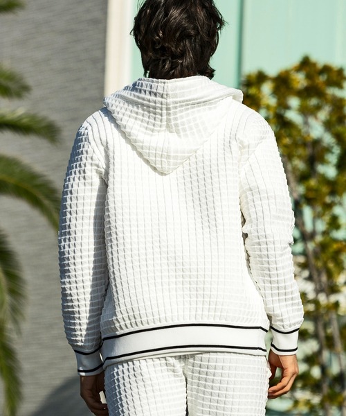 1piu1uguale3 RELAX（ウノピュウノウグァーレトレリラックス）の「1PIU1UGUALE3 RELAX/ウノピゥウノウグァーレトレ リラックス/スクエアパターンニットフーディー（パーカー・メンズ・ブラック/ホワイト・M/L/XL）」の13枚目の写真
