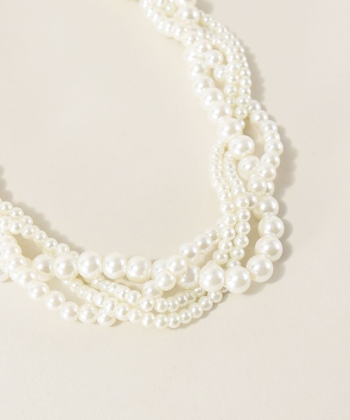 styiro（スタイロ）の「ホワイトパールネックレス ボリューム（ネックレス・レディース・ホワイト系その他/ホワイト系その他2/ホワイト系その他3・FREE）」の5枚目の写真