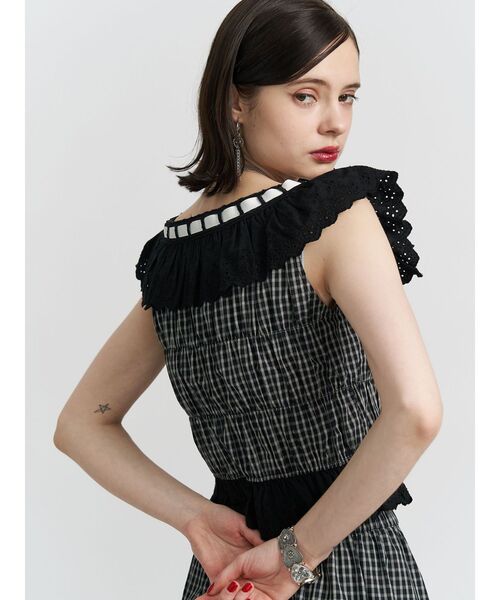 jouetie（ジュエティ）の「リボンステッチフリルブラウス ビスチェ【セットアップ対応】夏服（シャツ/ブラウス・レディース・ブラック/オフホワイト/レッド・MEDIUM）」の22枚目の写真