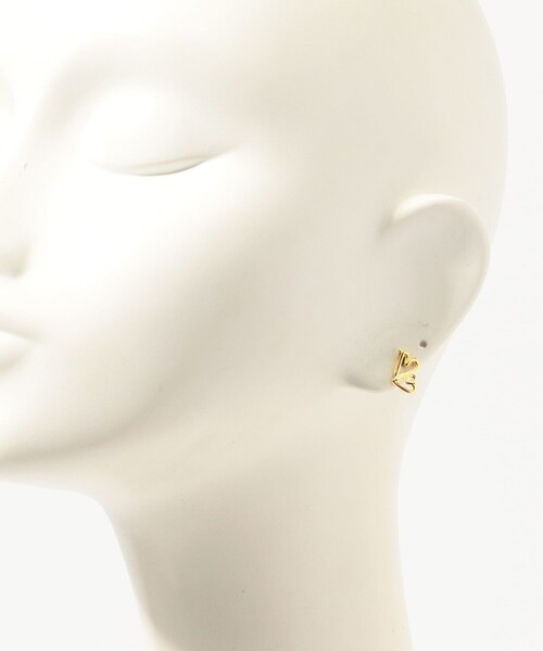 BAR JEWELLERY(バージュエリー)の「BAR Jewellery TWO HEARTS ゴールドピアス(ピアス(両耳用)・レディース・ゴールド・FREE)」の5枚目の写真