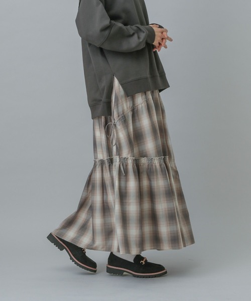 GLOBAL WORK(グローバルワーク)の「MATINEE LINE/チェックスカート/327172(スカート・レディース・ブラック系その他/ブラウン系その他/イエロー系その他・MEDIUM/LARGE)」の19枚目の写真