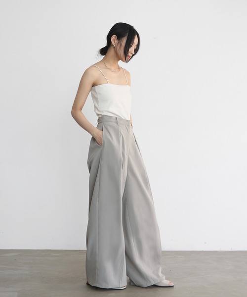 hellam（へラム）の「カップ付リブキャミソール（キャミソール・レディース・アイボリー/ブラック/グレイッシュベージュ/ブラウン・FREE）」の12枚目の写真