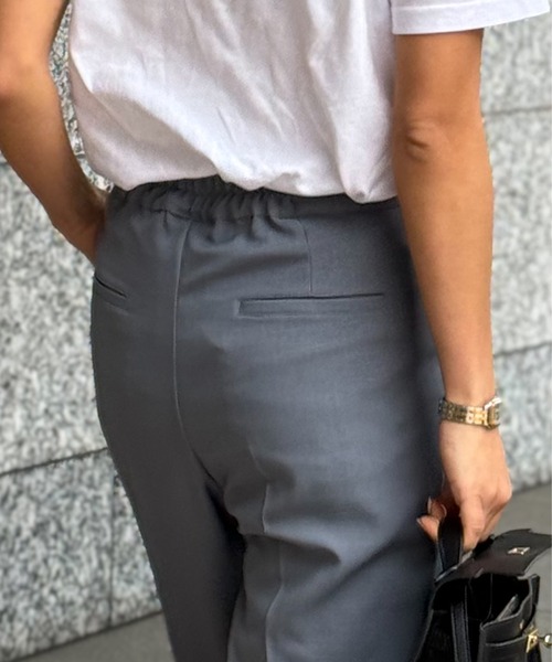 ST.ROONEY(セントルーニー)の「ツータックパンツ【低身長・小柄女性向け】(その他パンツ・レディース・グレー・XS)」の6枚目の写真