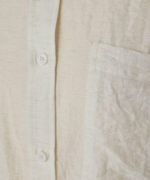 BEARDSLEY（ビアズリー）の「ショート丈シャツ羽織（ブルゾン・レディース・ホワイト・FREE）」の2枚目の写真