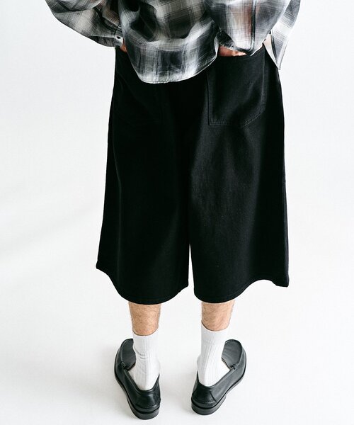 417 EDIFICE（フォーワンセブンエディフィス）の「デニム ワイドショートパンツ（デニムパンツ・メンズ・ブラック/ネイビー/ブラウン/ブルー・MEDIUM/LARGE）」の21枚目の写真