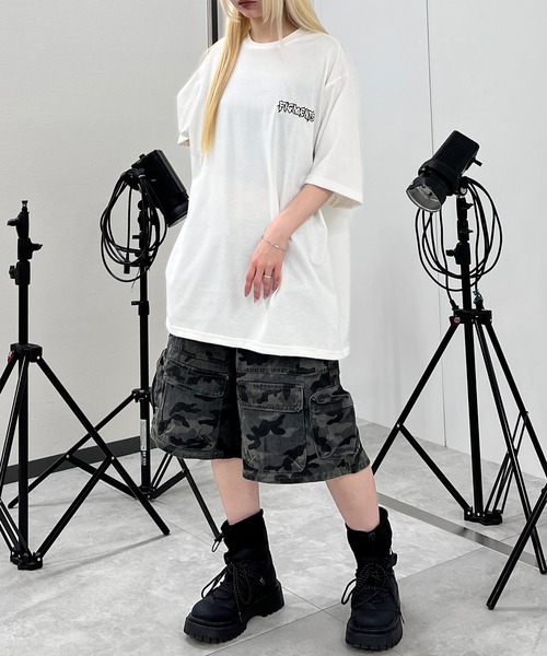 Figments(フィグメンツ)の「【日本製】Y2KクロスウイングビッグT(Tシャツ/カットソー・レディース・ブラック/ホワイト・FREE)」の3枚目の写真