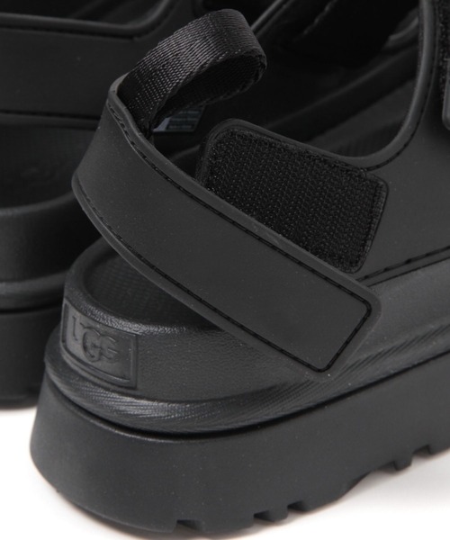 UGG（アグ）の「【UGG(アグ)】GOLDEN GLOW（サンダル・レディース・ブラック/クリーム・MEDIUM/SMALL）」の8枚目の写真