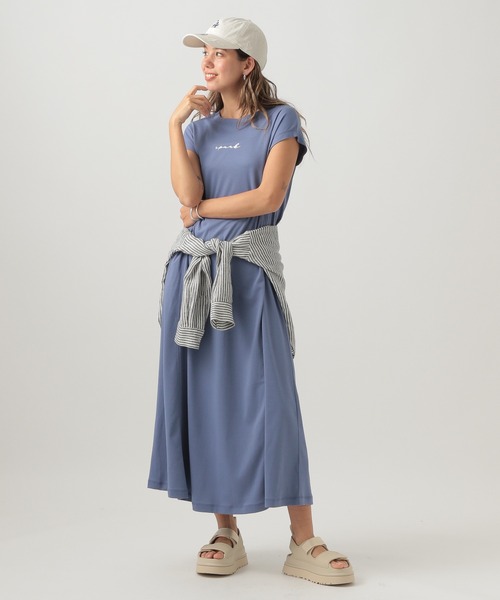 UGG（アグ）の「【UGG(アグ)】GOLDEN GLOW（サンダル・レディース・ブラック/クリーム・MEDIUM/SMALL）」の16枚目の写真