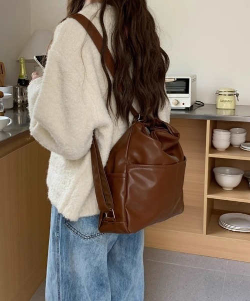 gossip！ロサンゼルス（ゴシップロサンゼルス）の「レトロ風 大容量 3WAYバッグ（トート・ショルダー・リュック対応）（ショルダーバッグ・レディース・ブラウン/ブラック/ホワイト・FREE）」の22枚目の写真