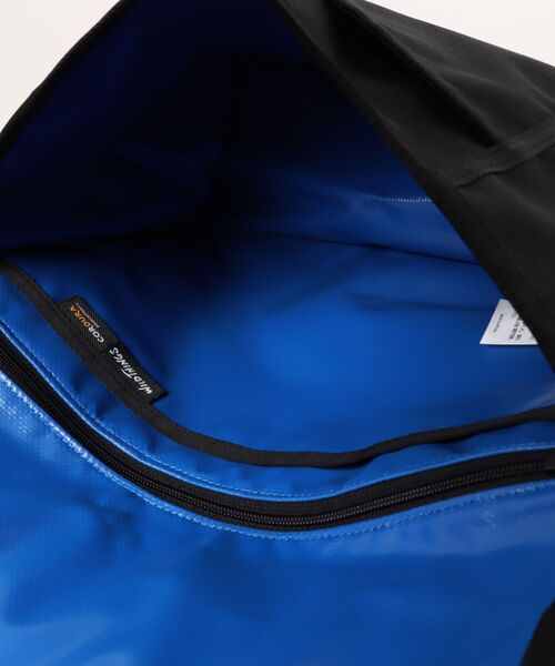 WILD THINGS(ワイルドシングス)の「WILDTHINGS CORDURA メッセンジャーバッグS 5L(ショルダーバッグ・メンズ・ブラック・FREE)」の4枚目の写真