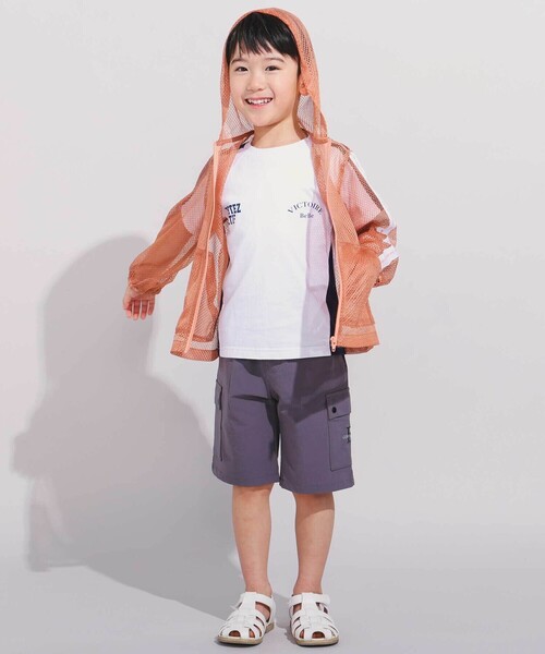 BeBe（ベベ）の「【防虫加工】メッシュロゴテープパーカー・巾着付き(90~140cm)（パーカー・キッズ・オレンジ/ネイビー・110cm/120cm/130cm/140cm/100cm）」の6枚目の写真