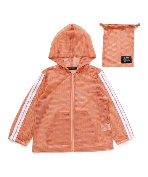 BeBe（ベベ）の「【防虫加工】メッシュロゴテープパーカー・巾着付き(90~140cm)（パーカー・キッズ・オレンジ/ネイビー・110cm/120cm/130cm/140cm/100cm）」の10枚目の写真