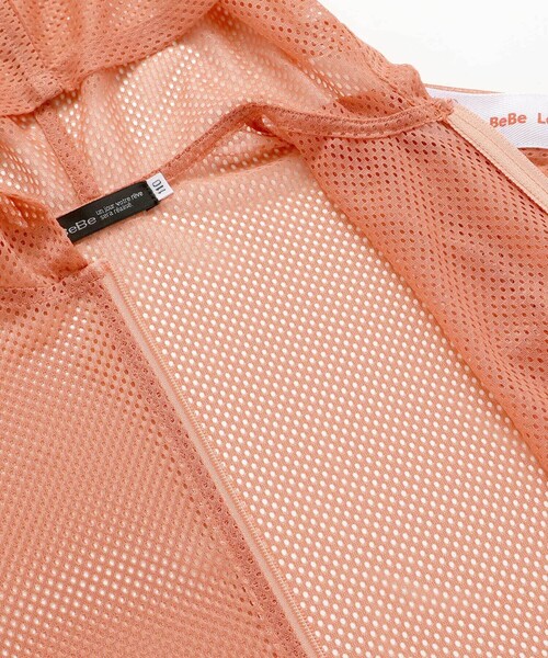 BeBe（ベベ）の「【防虫加工】メッシュロゴテープパーカー・巾着付き(90~140cm)（パーカー・キッズ・オレンジ/ネイビー・110cm/120cm/130cm/140cm/100cm）」の15枚目の写真