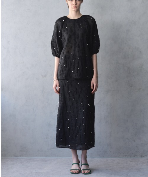 Muel Chic(ミュエルシック)の「Adela pearl skirt アデラパールスカート(スカート・レディース・ブラック/クリアブルー/オフホワイト・FREE)」の18枚目の写真