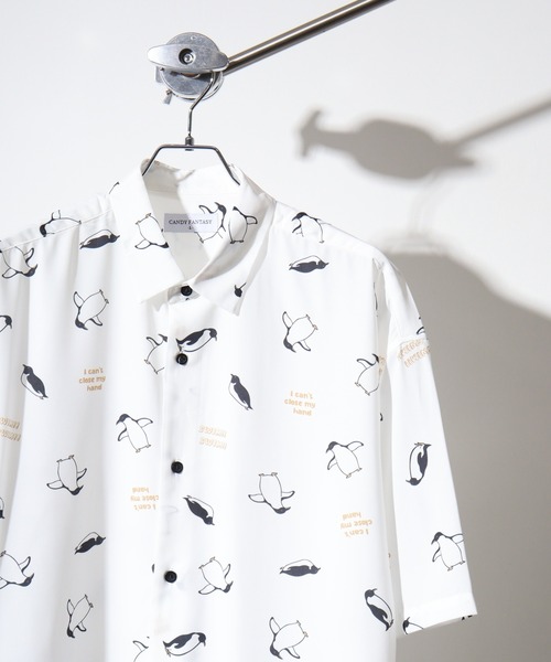Candy Fantasy(キャンディーファンタジー)の「総柄 アニマルプリント S/Sシャツ(シャツ/ブラウス・メンズ・ベージュ/ネイビー/ミント/ブルー/ブルーグレー/グリーン/サックスブルー/ブラック系2/ブラック系5/ブラック系1/ホワイト系3/ホワイト系2/ホワイト系5/ホワイト系4/ホワイト系1/ブラック系4・LL/M/L)」の5枚目の写真