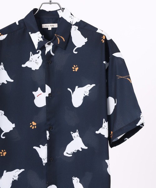 Candy Fantasy(キャンディーファンタジー)の「総柄 アニマルプリント S/Sシャツ(シャツ/ブラウス・メンズ・ベージュ/ネイビー/ミント/ブルー/ブルーグレー/グリーン/サックスブルー/ブラック系2/ブラック系5/ブラック系1/ホワイト系3/ホワイト系2/ホワイト系5/ホワイト系4/ホワイト系1/ブラック系4・LL/M/L)」の8枚目の写真