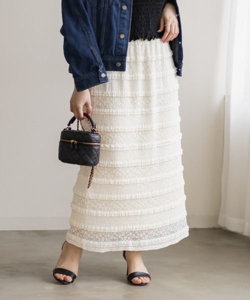 CLETTE(クレット)の「フリルレースナロースカート(スカート・レディース・ブラック/アイボリー・4L/3L/LL)」の1枚目の写真