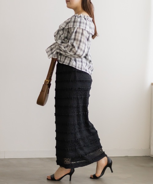 CLETTE(クレット)の「フリルレースナロースカート(スカート・レディース・ブラック/アイボリー・4L/3L/LL)」の6枚目の写真